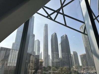 25.19962222222222,55.27569166666667