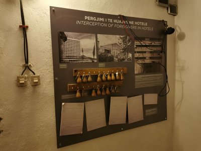 41.32658767694445,19.81943130472222