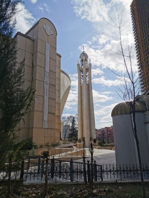 41.32675552361111,19.81708145138889