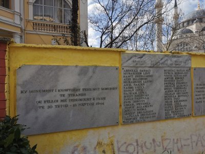 41.32633972166667,19.82497787472222