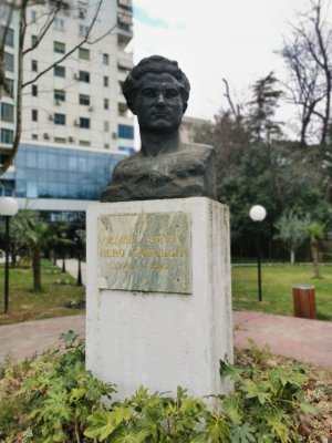 41.31972222222223,19.81972222222222