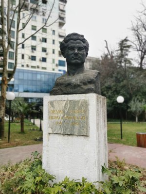 41.31972222222223,19.81972222222222