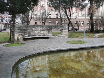 41.32077026361112,19.81967353805555