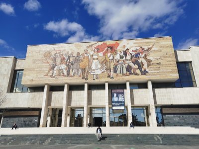 41.32882690416667,19.81736755361111