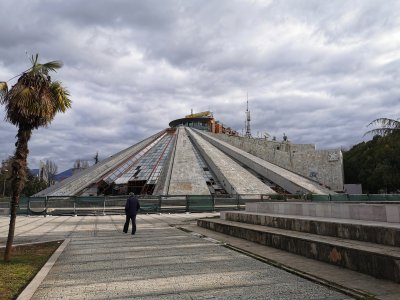 41.32222222222222,19.82055555555555