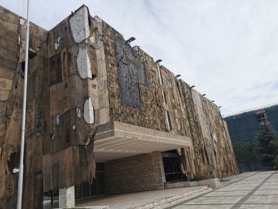 41.32638931250001,19.81925582861111