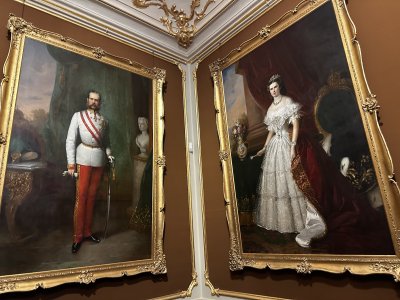 48.18535555555555,16.3117