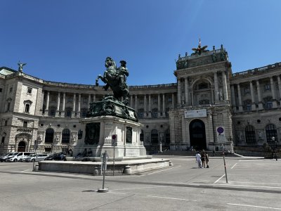 48.20592777777778,16.36399166666667