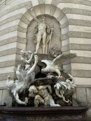 48.20823611111111,16.36608888888889