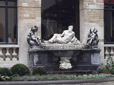 50.84666666666667,4.35166666666667