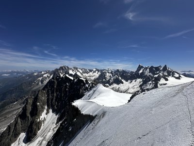 45.87956111111111,6.88730555555556