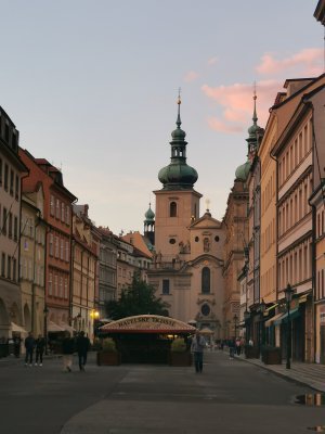 50.08430480944445,14.42040348027778