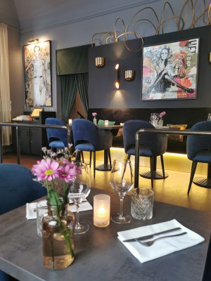 50.08700180027778,14.41922950722222