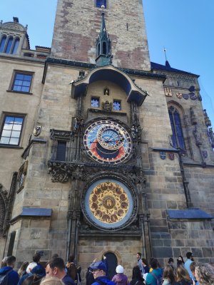 50.08666610694445,14.42048454277778