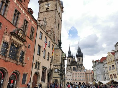 50.08739089944444,14.42121410361111