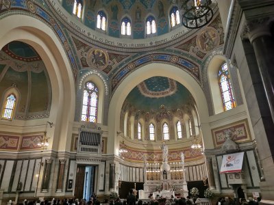 40.42055555555555,-3.68611111111111