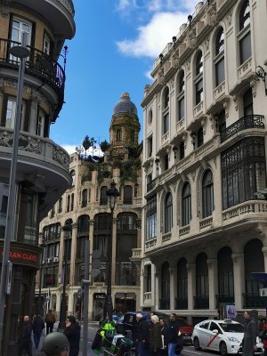 40.41941070555556,-3.69971990583333