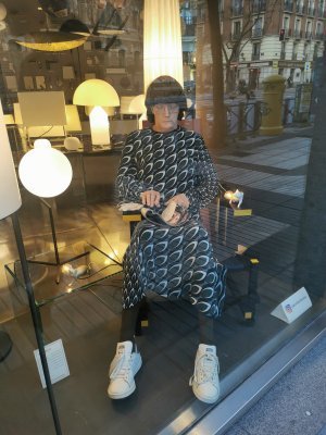 40.4220924375,-3.68208718277778