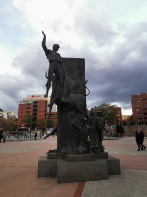 40.43093490583333,-3.66312980638889