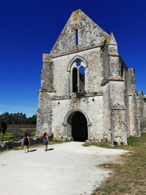 46.18550491305555,-1.29766011222222