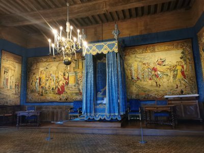 47.7700004575,2.37186861027778