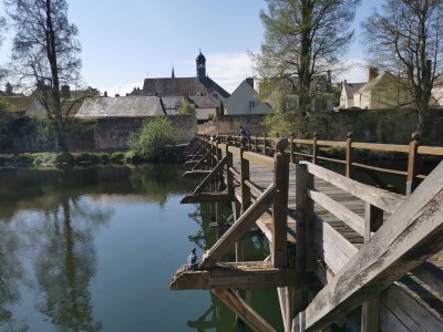 47.76671218861111,2.37615776055556