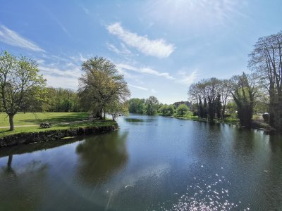 47.76653289777778,2.37645411472222