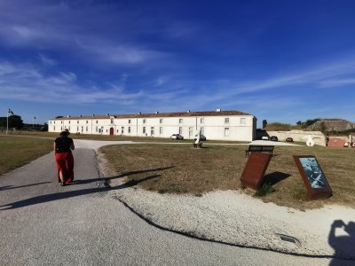 45.88452911361111,-1.18930137138889