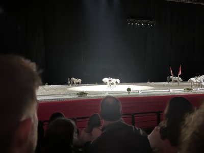 48.89565,2.22932777777778