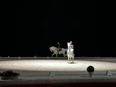 48.89570277777778,2.22934444444444