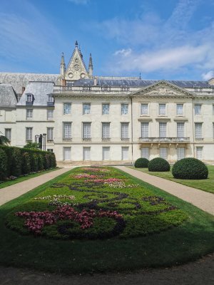 47.39475631694445,0.69498556833333