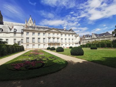 47.39471817,0.69505029916667