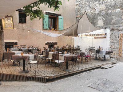 43.49414825416667,6.36186170555556