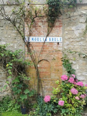 49.02887725805555,1.83919680111111