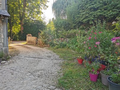 49.02887725805555,1.83919680111111