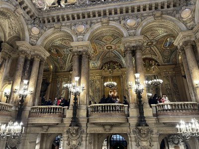 48.871575,2.33200555555556