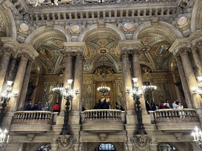 48.871575,2.33200555555556