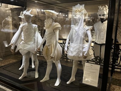 48.87148611111111,2.33143055555556