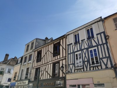 48.56061172472222,3.29737973194444