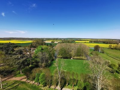 47.65399169916667,2.72590851777778