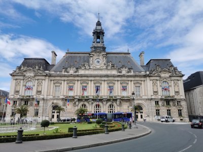 47.38985824583333,0.68939787138889