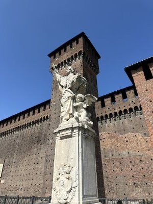 45.47026111111111,9.17948888888889