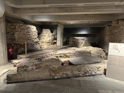 45.464275,9.19043055555556