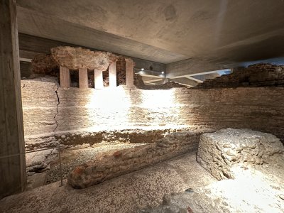 45.464275,9.19043055555556