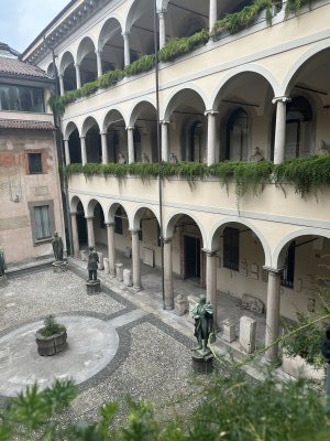 45.46316944444445,9.18572777777778