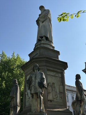 45.46695833333334,9.18988333333333