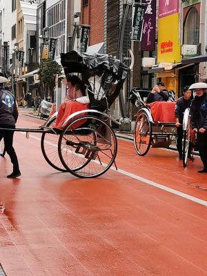 35.71286010722223,139.79501342750001