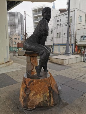 35.70805555555556,139.79805555555555