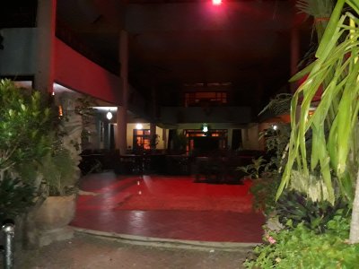 30.49944444444445,-9.67194444444444