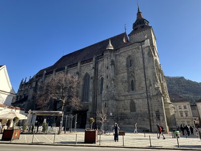 45.64118611111111,25.587575